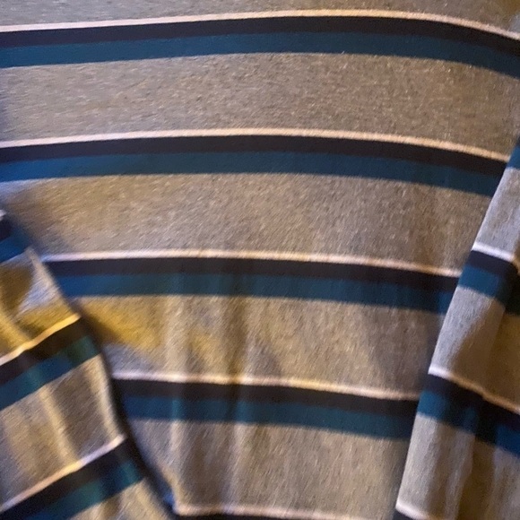 - 𝅺BOYS Striped Shirt Bundle - Picture 5 of 6